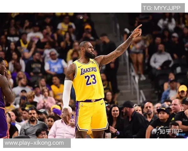 湖人季前赛首战对阵太阳詹姆斯斯玛特克莱伯阿杜因伤缺席引发关注 湖人季前赛首战对阵太阳詹姆斯斯玛特克莱伯阿杜因伤缺席引发关注