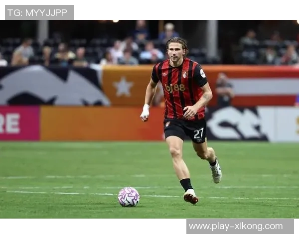 队报盛赞恩里克战术灵活应变不找借口展现教练风范 队报盛赞恩里克战术灵活应变不找借口展现教练风范