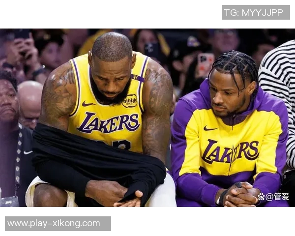 媒体人分析詹姆斯未来去向称轩尼诗需开出超高报价才能吸引他离队 媒体人分析詹姆斯未来去向称轩尼诗需开出超高报价才能吸引他离队