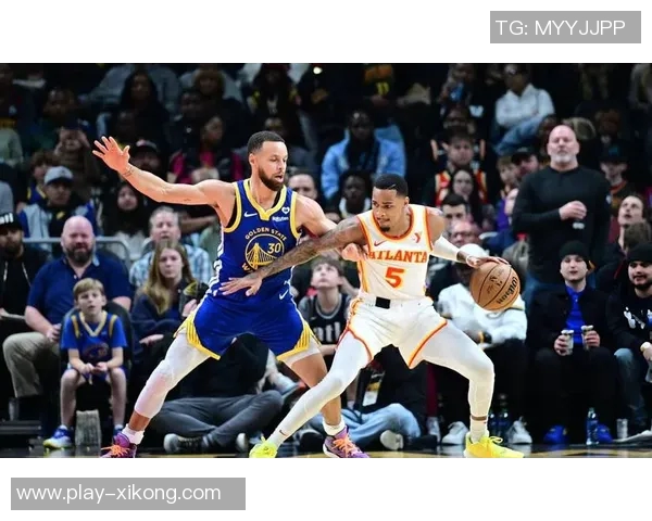 C约翰逊四季场均命中两记三分且命中率超四成独占联盟之巅 C约翰逊四季场均命中两记三分且命中率超四成独占联盟之巅