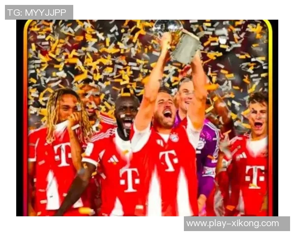 拜仁慕尼黑25-26赛季全家福展现新援风采与德超杯沙拉盘荣耀 拜仁慕尼黑25-26赛季全家福展现新援风采与德超杯沙拉盘荣耀