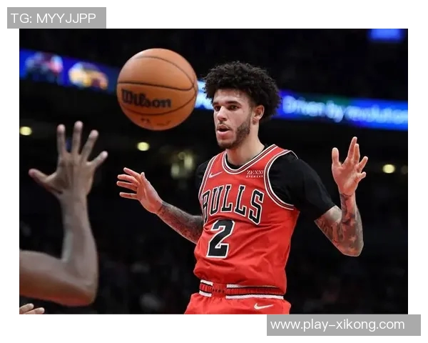 朗佐鲍尔在骑士训练营表现突出展现融入球队的潜力与决心