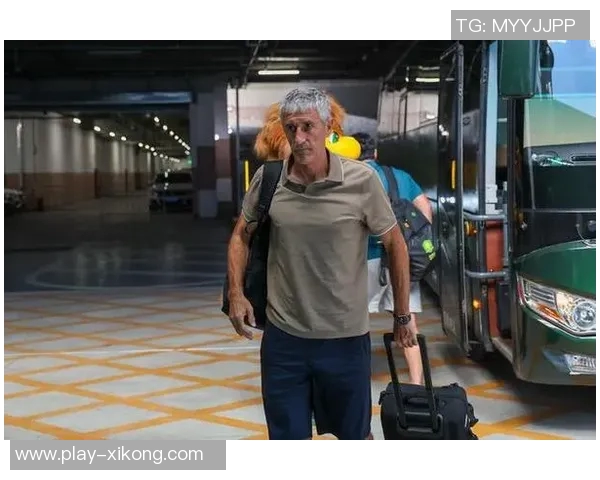 肖赧分析塞蒂恩与拉米罗执教理念分歧及争执背后的原因与影响