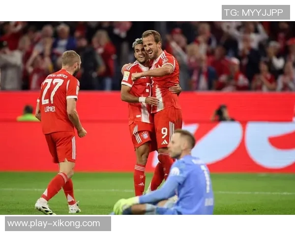 凯恩称赞球队下半场表现出色期待延续进攻势头再添进球