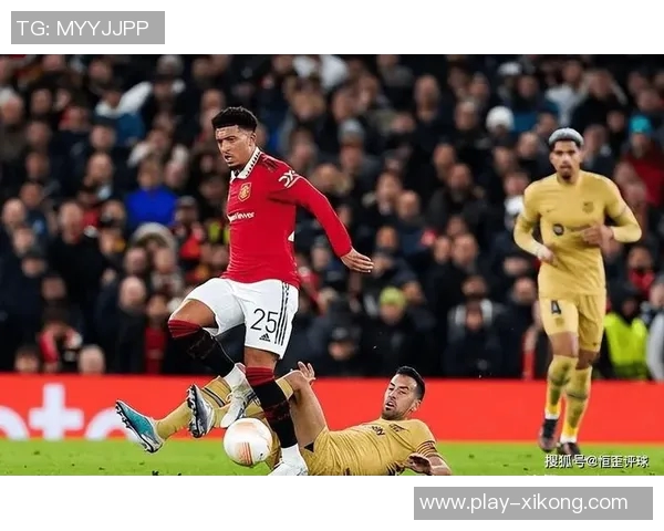 里夫斯谈轮换不足的挑战强调全队拼尽全力应对困难局面