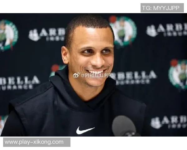 塞尔维亚教练点评绿军马祖拉：敢于批评核心却懂得把握分寸