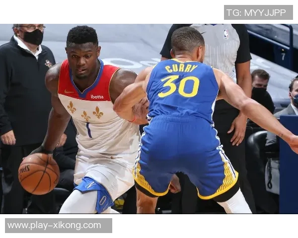 库里谈第三节精彩表现强调无球跑动助力勇士掌控比赛节奏