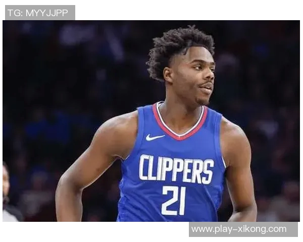 快船决定不执行科比布朗26至27赛季的479万球队选项