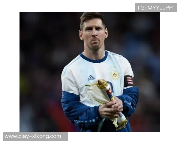 斯波称赞戴维恩米切尔组织能力认为他在这方面展现出天赋 斯波称赞戴维恩米切尔组织能力认为他在这方面展现出天赋