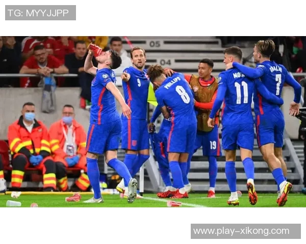 英格兰世预赛最佳阵容评选凯恩赖斯萨卡领衔评分榜