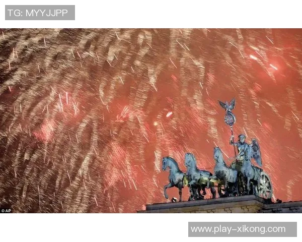 阿根廷球队赛前主场烟花盛宴引发罚款三场空场惩罚 阿根廷球队赛前主场烟花盛宴引发罚款三场空场惩罚